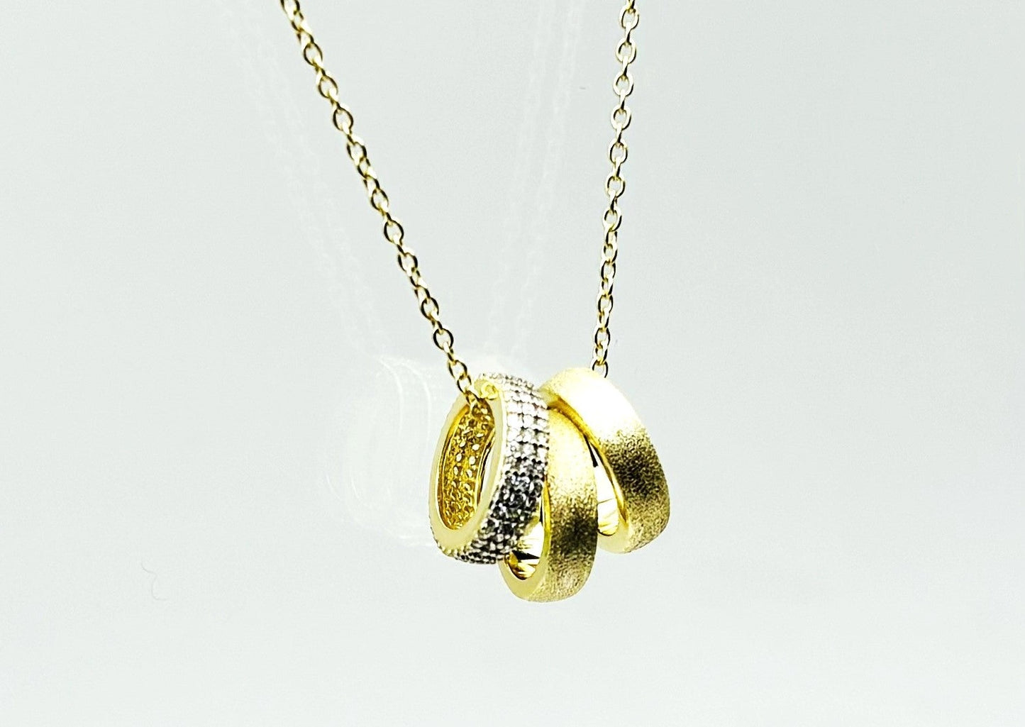 3 Circle Lavish Gold Pendant