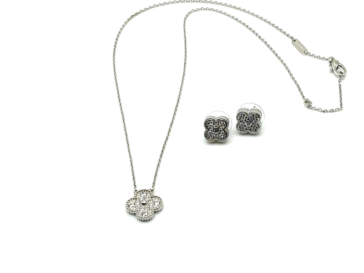 Dainty Crystal Set