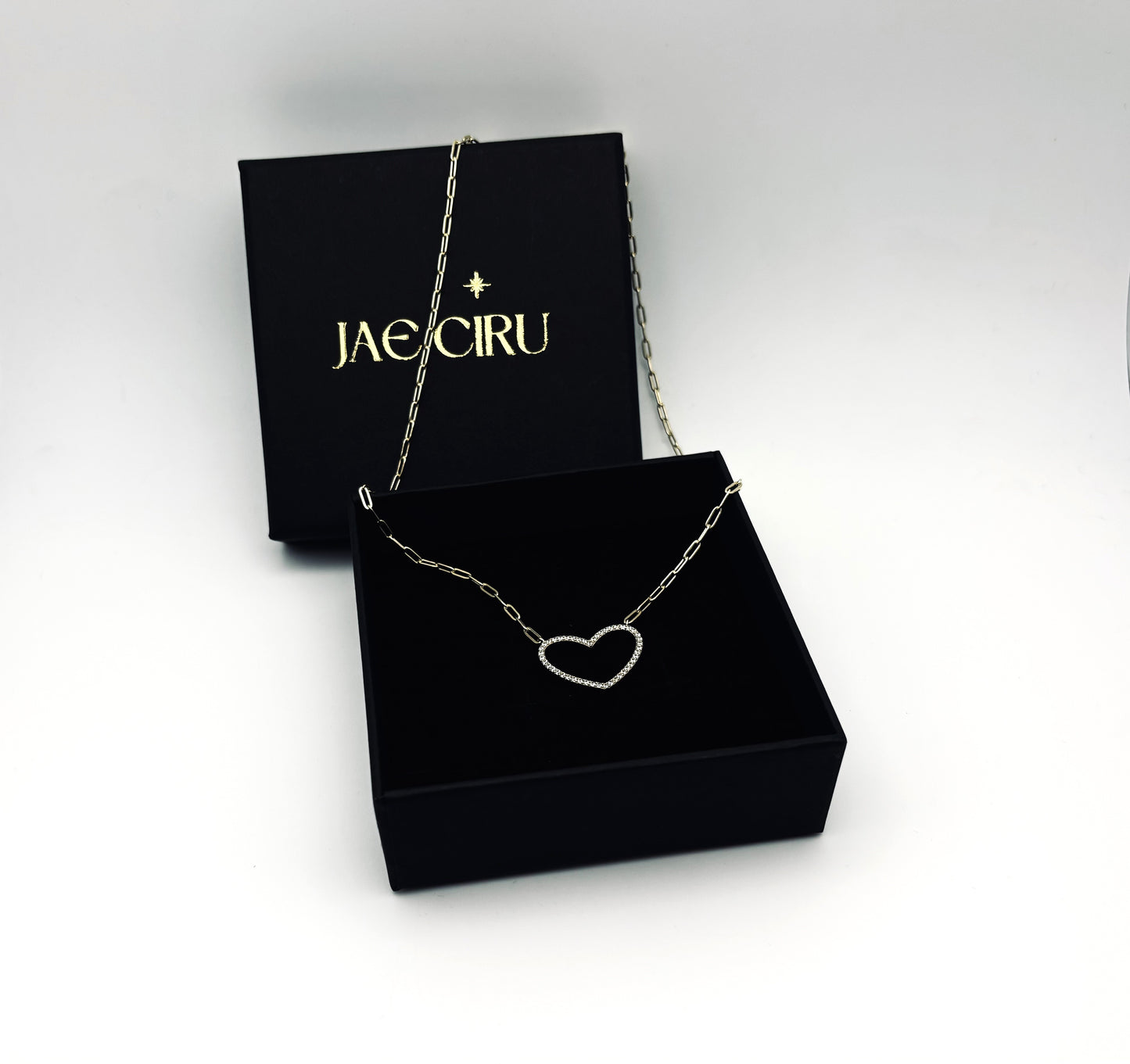 18kt Gold & Crystal Heart