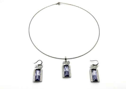 Elegant Swavorski Swan Set