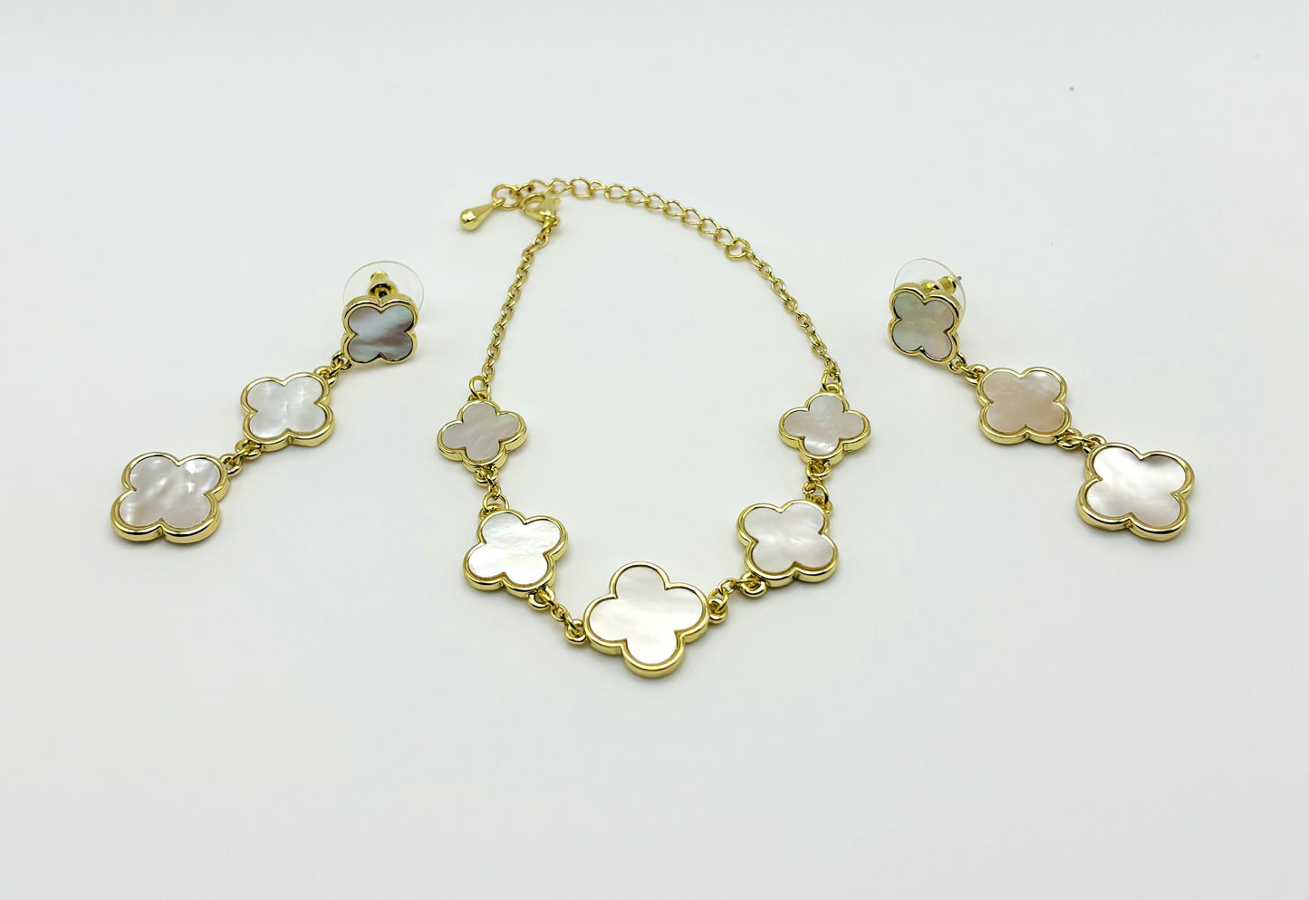 Classic Designer Pearl Set