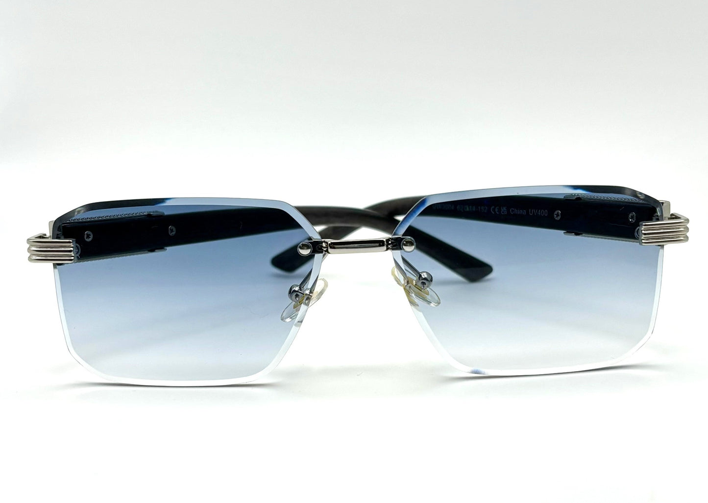 Shades of Distinction